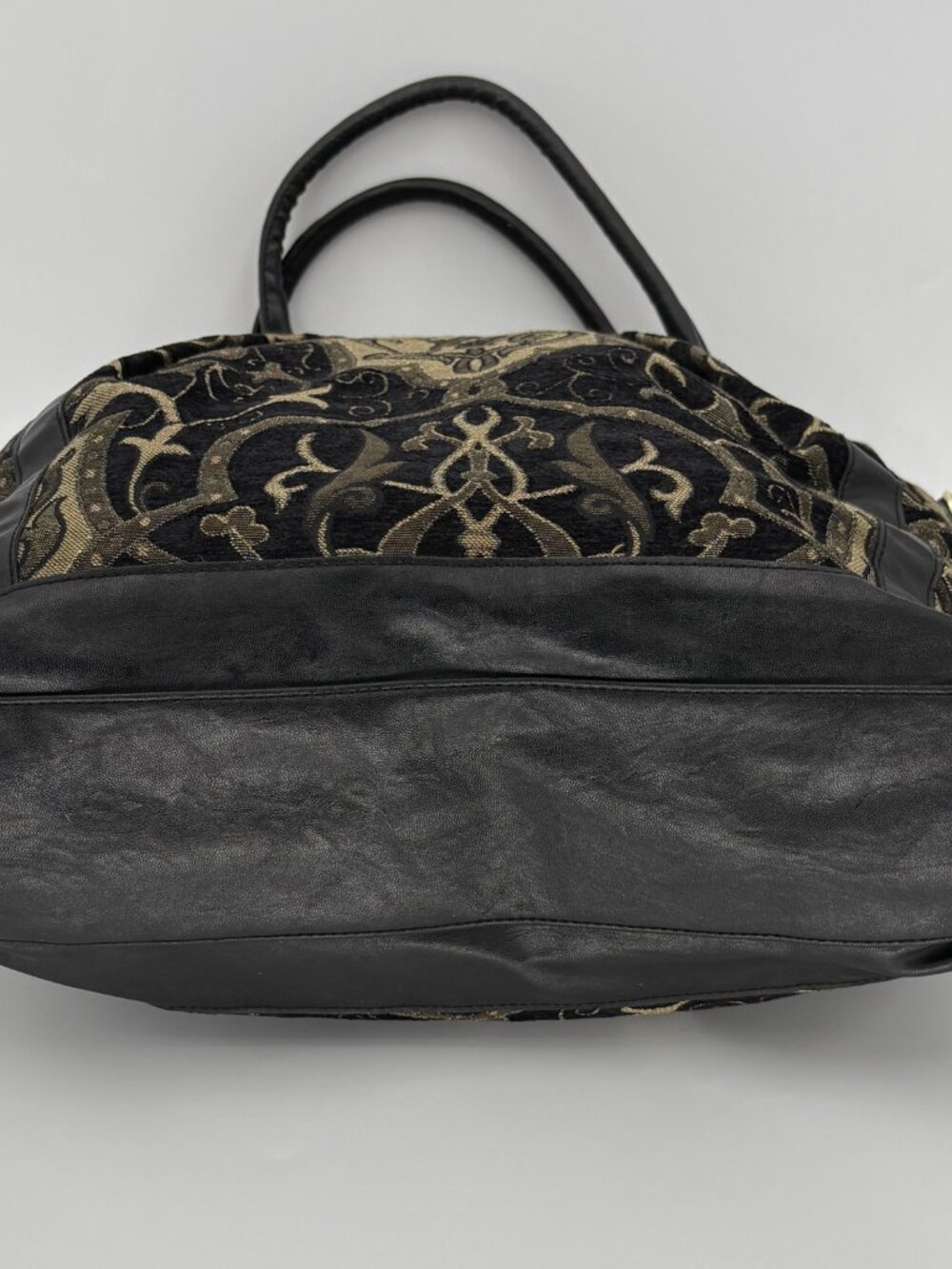 Baroque Tapestry Fleur De Lis Studded Tote Bag Black Gold Faux Leather - Picture 9 of 13